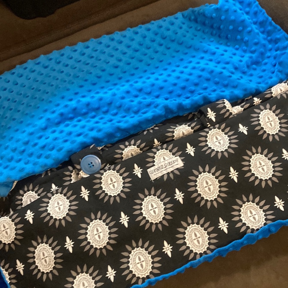 Clearance Carseat canopy bright blue one side black and pattern the other side